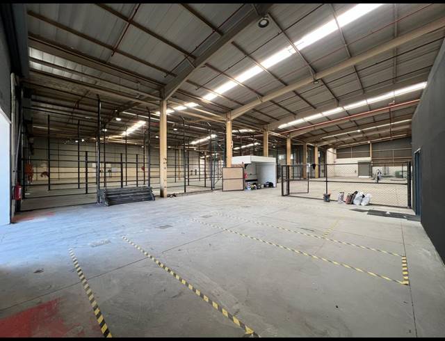 6,242M² WAREHOUSE TO LET IN RANDJESPARK